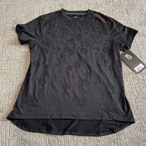 Troy Lee Designs woman’s black floral design XL shirt